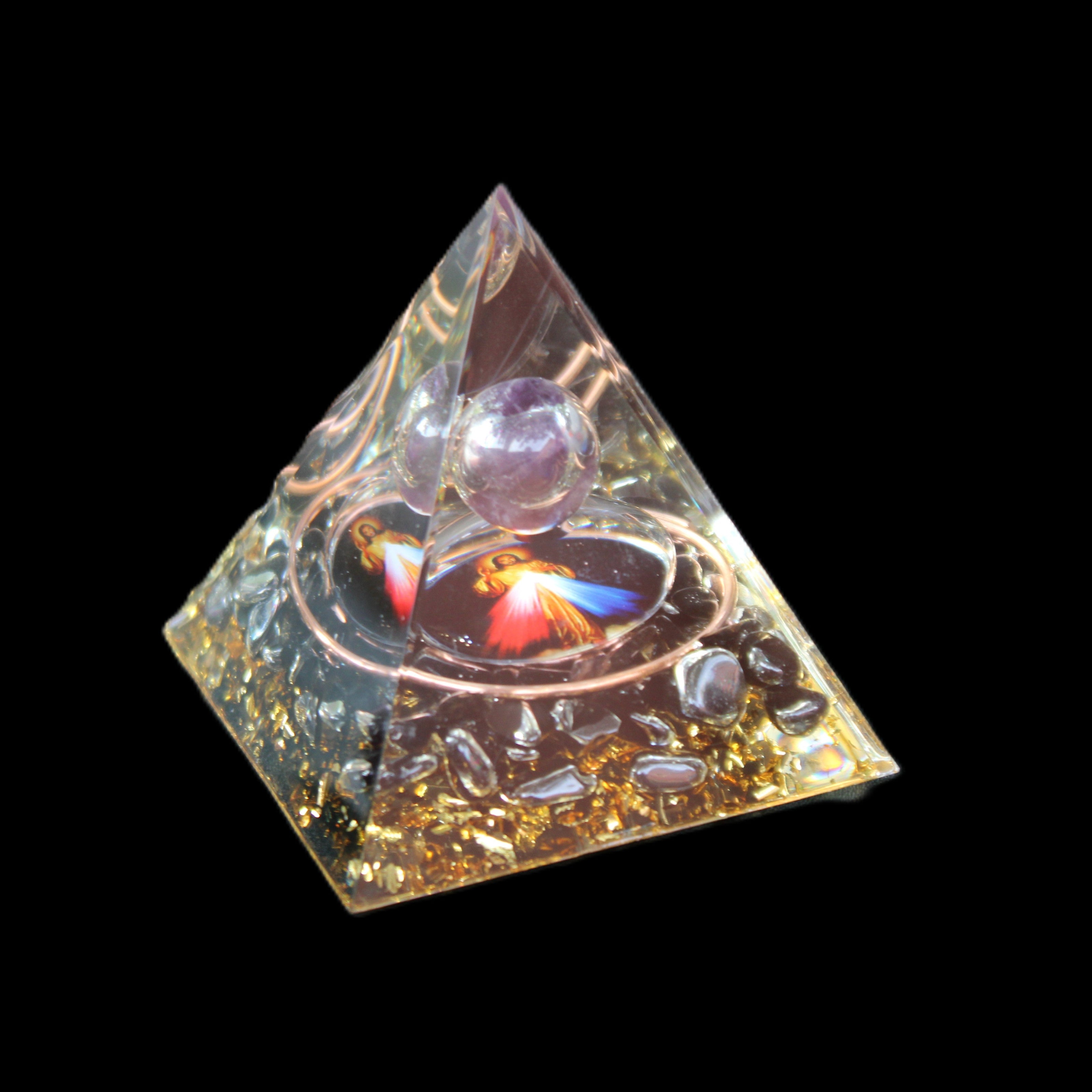 Orgone pyramid 49*49*50mm in sunlight - Rocks and Things Store
