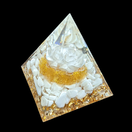Orgone pyramid 59g - Rocks and Things Store