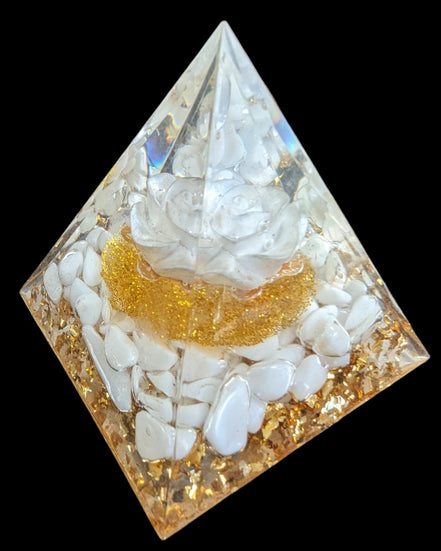 Orgone pyramid 59g - Rocks and Things Store
