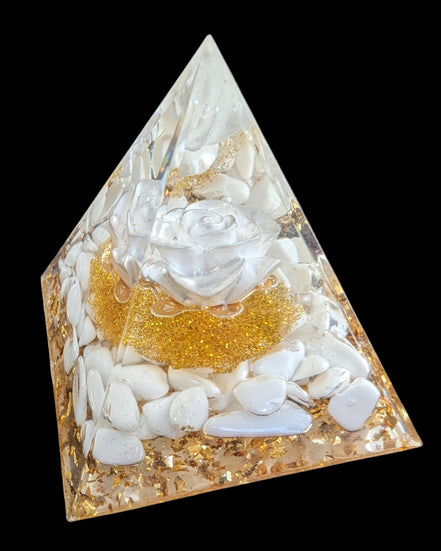 Orgone pyramid 59g - Rocks and Things Store