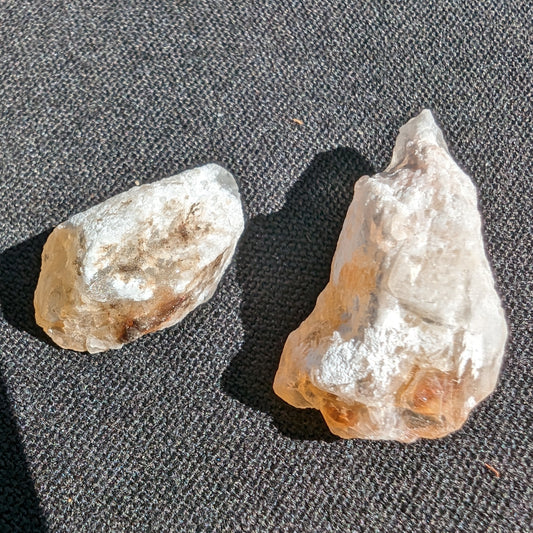 Citrine 2 crystals from Himalaya 7-9g