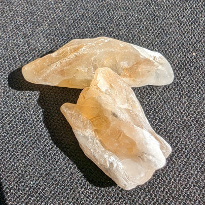 Citrine 2 crystals from Himalaya 7-9g in sunshine