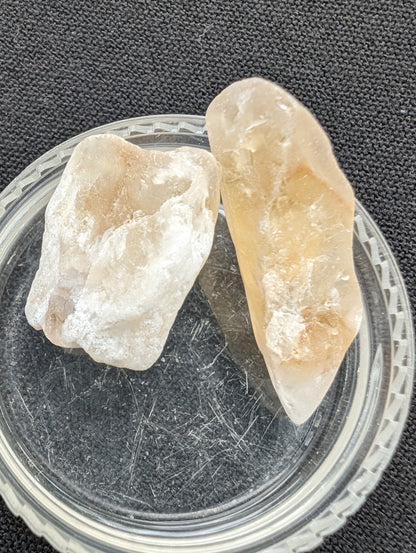 Citrine 2 crystals from Himalaya 7-9g in sunshine