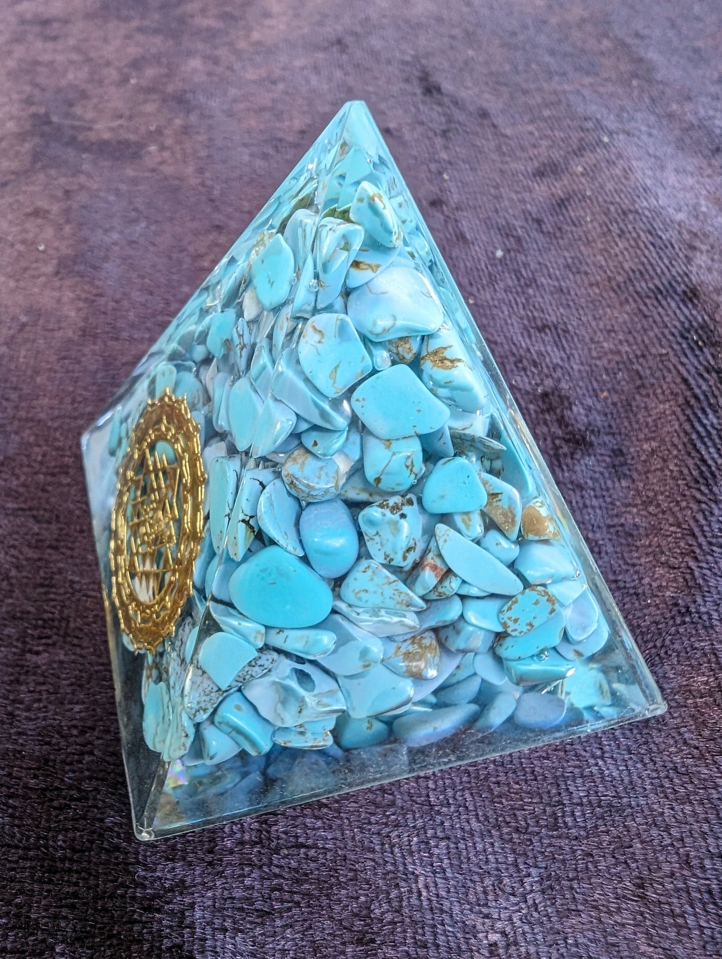 Orgone pyramid 70g Rocks and Things