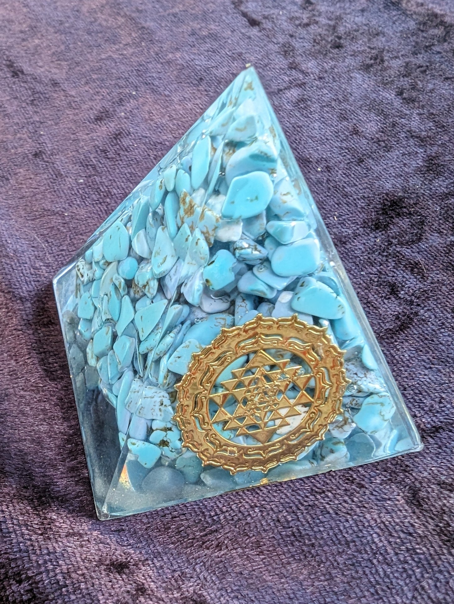 Orgone pyramid 70g Rocks and Things