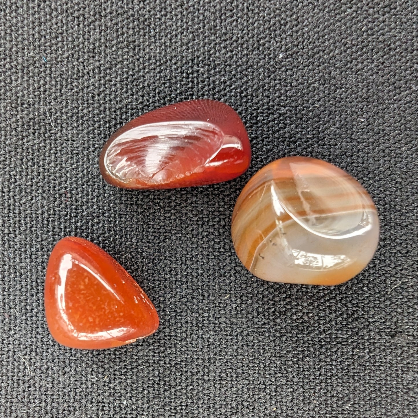 Red Agate 3/4 tumbled tiny stones 7-10g Rocks and Things