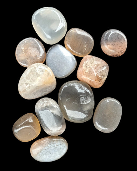 Golden Arusha Quartz 11 tumbled tiny stones 10-12g - Rocks and Things Store