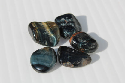 Blue Tigers Eye tiny tumbled stones  8-18mm 6-9g Rocks and Things