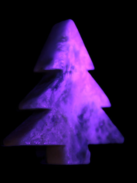 Fluorite Christmas tree 50mm 33g in UV ight