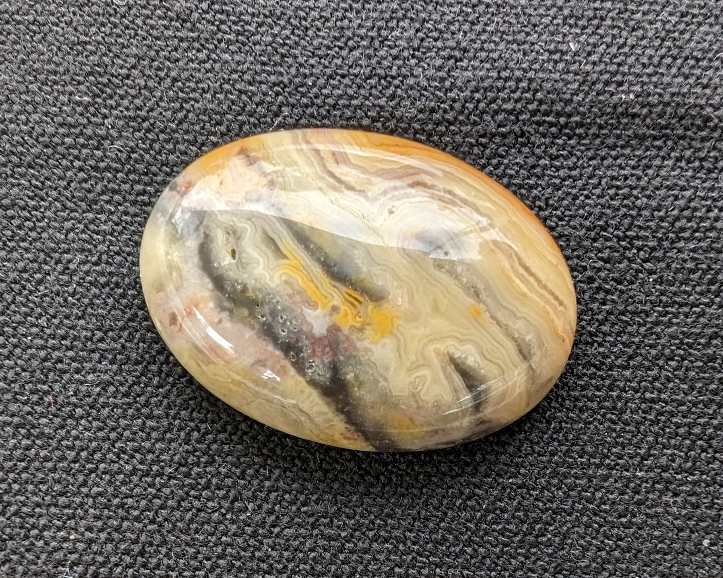 Agate from Mexico cabachon 4-5g Rocks and Things