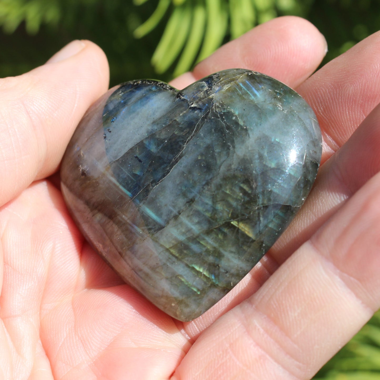 Labradorite heart 76g Rocks and Things