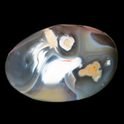 Killer Whale Agate heart 548g in sunlight - Rocks and Things Store