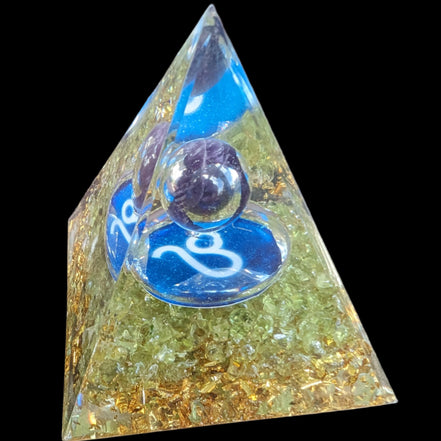 Orgone pyramid 63g - Rocks and Things Store