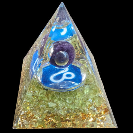 Orgone pyramid 63g - Rocks and Things Store