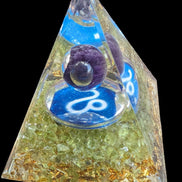Orgone pyramid 63g - Rocks and Things Store