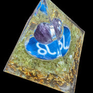 Orgone pyramid 63g - Rocks and Things Store
