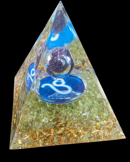 Orgone pyramid 63g - Rocks and Things Store