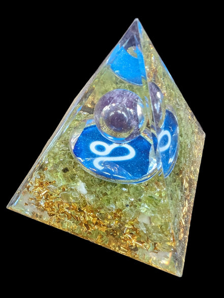 Orgone pyramid 63g Rocks and Things