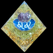 OOrgone pyramid 63g - Rocks and Things Store