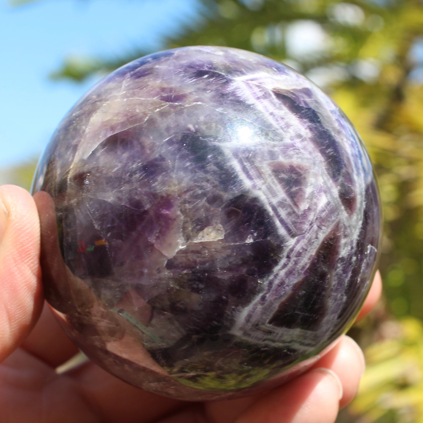 Chevron Fantasy Amethyst sphere 508g