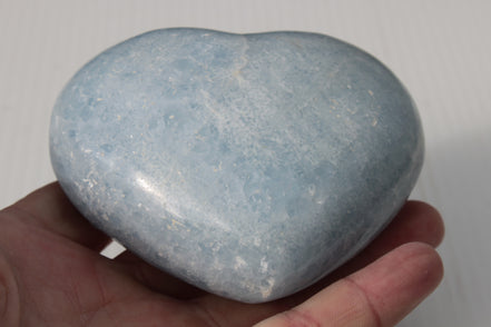 Celestite heart 542g Rocks and Things