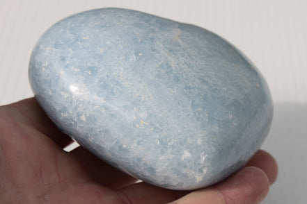 Celestite heart 542g Rocks and Things