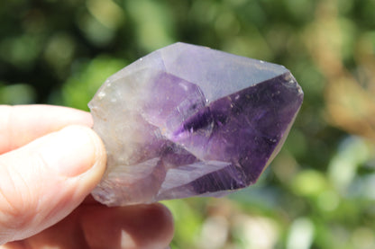 Amethyst crystal from Uruguay 87g