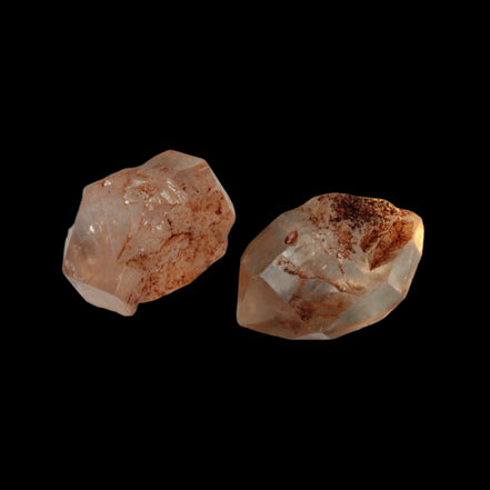 Fenster skeletal Enhydro 1/2 crystals with oil 18-20g in sunshine - Rocks and Things Store