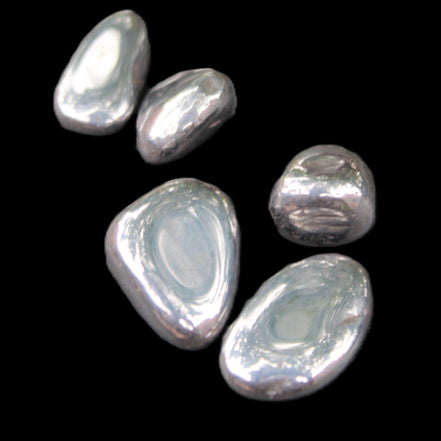 Hematite Terahertz 4/5 stones 10-11g in sunlight - Rocks and Things Store