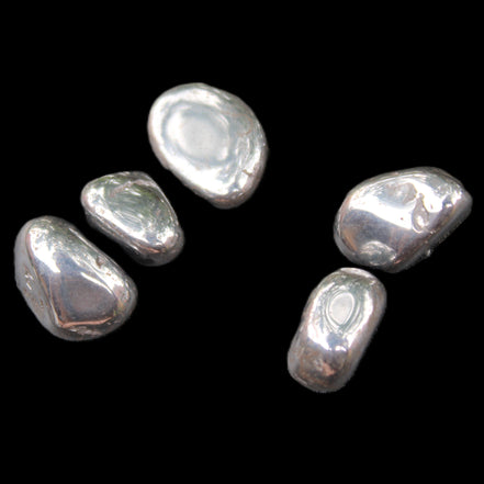 Hematite Terahertz 4/5 stones 10-11g in sunlight - Rocks and Things Store