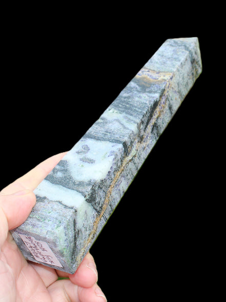 Purple Fluorite obelisk 515g Rocks and Things