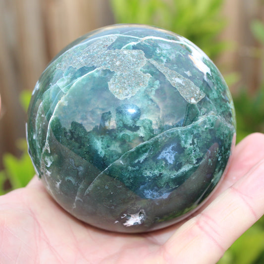 Moss Agate sphere 917g Rocks and Things