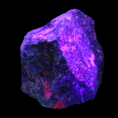 Natural Ruby Zoisite 418g in UV light