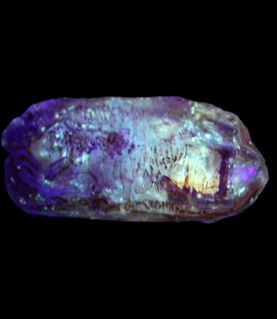 Fenster Diamond Quartz with petroleum fluorescence 30-35mm 10-12g in UV light - Rocks and Things Store
