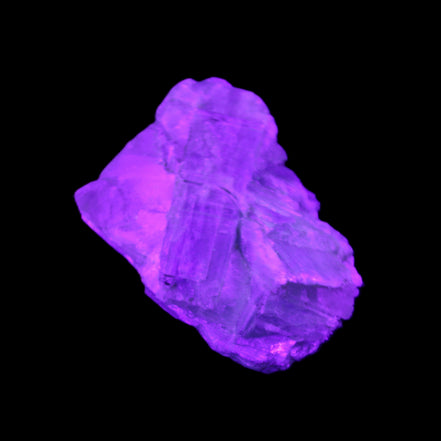 Kyanite 42g in UV light - Rocks and Things Store