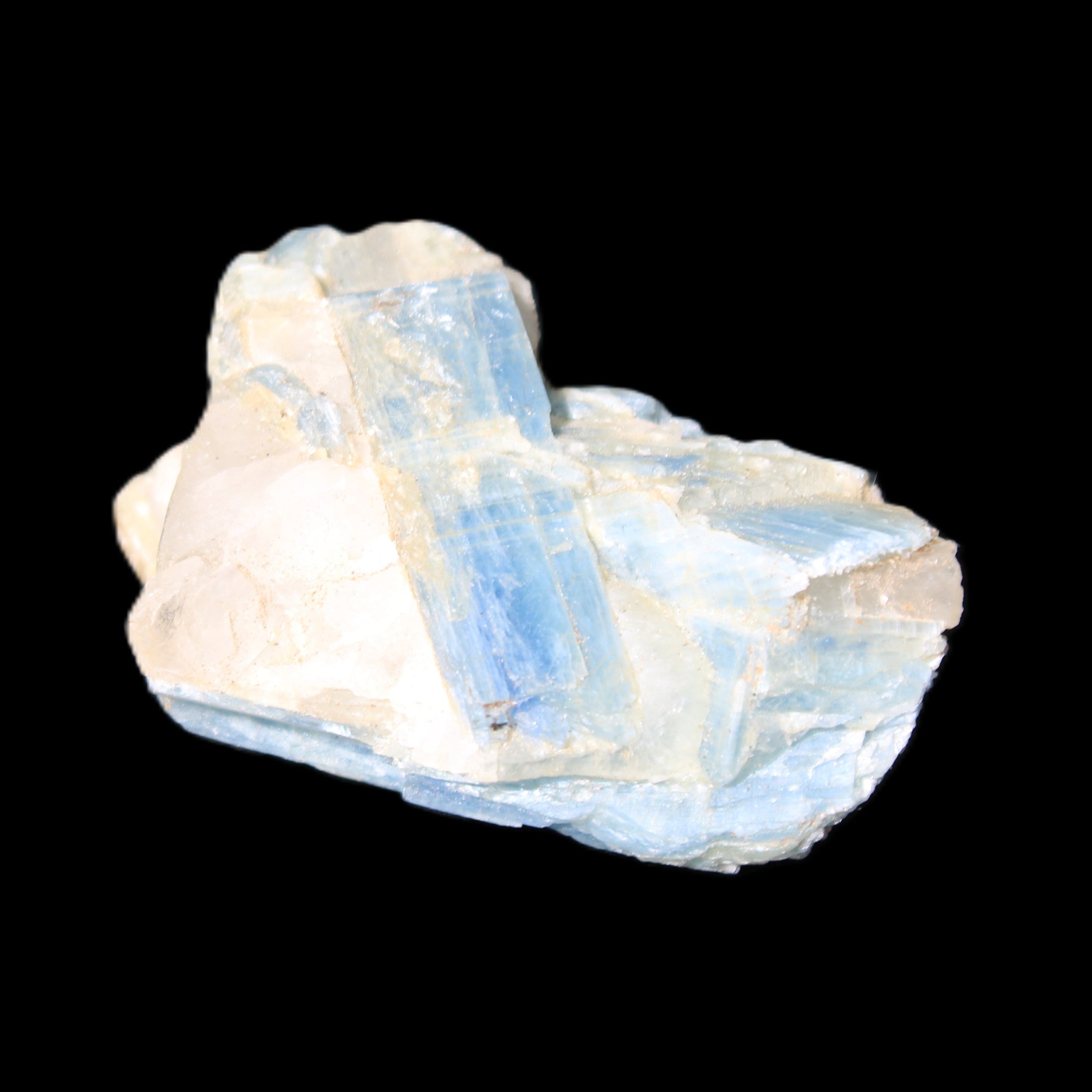 Kyanite 42g in sunlight - Rocks and Things Store