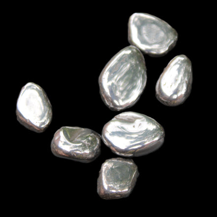 Hematite Terahertz 6-8 stones 10-11g in sunlight - Rocks and Things Store