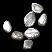 Hematite Terahertz 6-8 stones 10-11g in sunlight - Rocks and Things Store