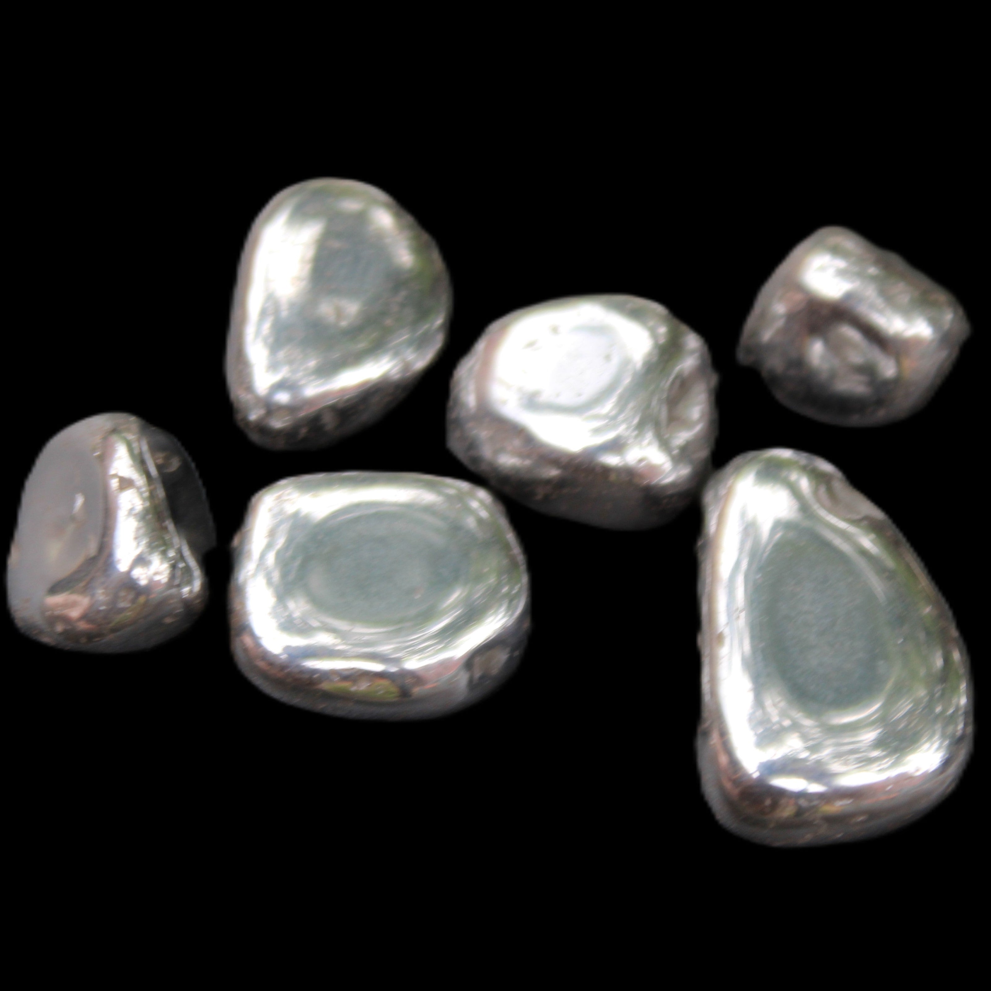 Hematite Terahertz 6-8 stones 10-11g in sunlight - Rocks and Things Store