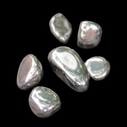 Hematite Terahertz 6-8 stones 10-11g in sunlight - Rocks and Things Store