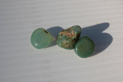 Green Aventurine 3 tumbled stones 7-9g