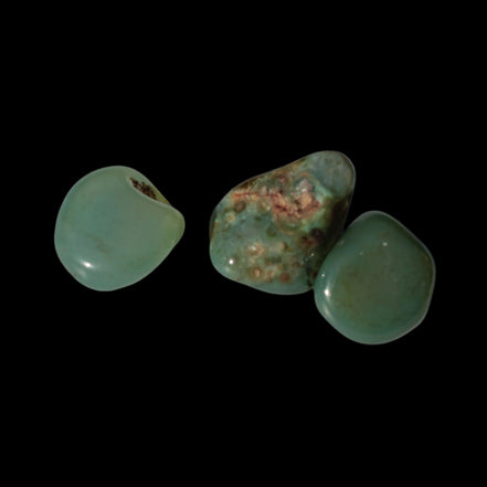 Green Aventurine 3 tumbled stones 7-9g in sunshine -  Rocks and Things Store