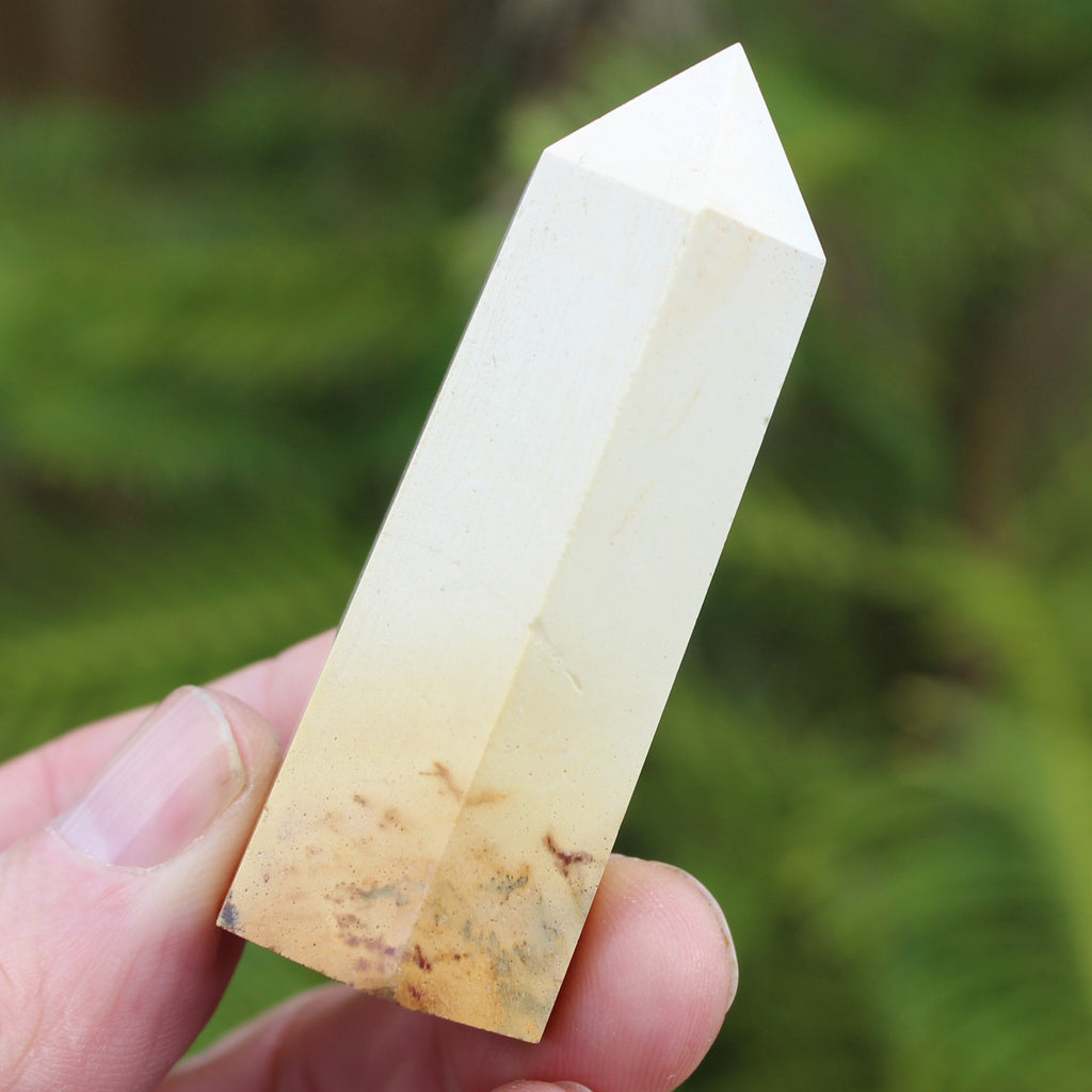 Mookaite wand 37g Rocks and Things