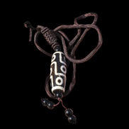 Tibet Agate Jade imitation Dzi Heaven Nine Eyes Bead Pendant in sunshine - Rocks and Things Store