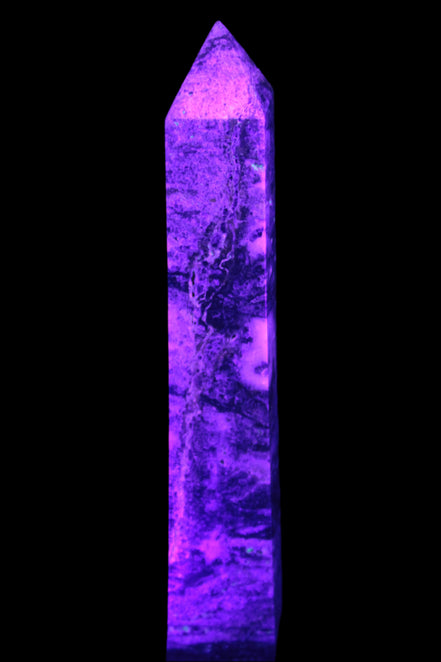 Purple Fluorite obelisk 715g Rocks and Things