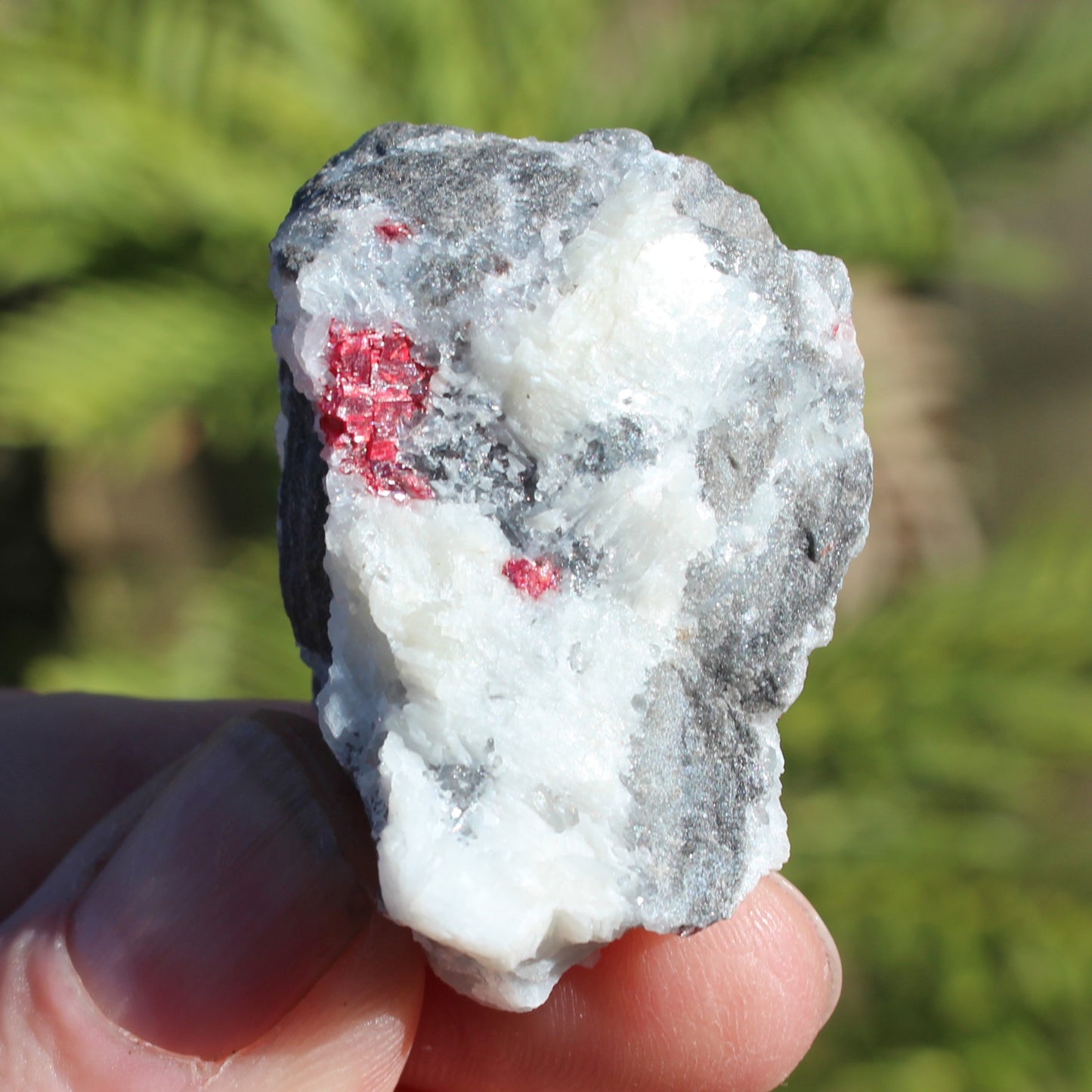 Cinnabar crystal from Tongren, Guizhou, China 22g
