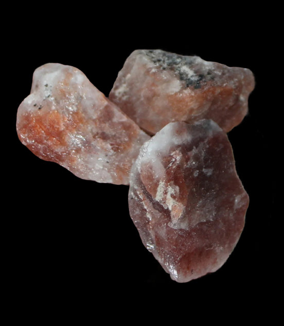 Golden Quartz from Arusha, Tanzania 3/4 crystal 9-10g in LED light - Rocks and Things Store