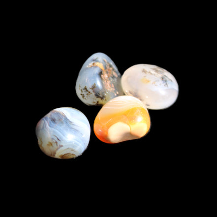 Agate 3/4 polished stones 16-17g in sunlight - Rocks and Things Store