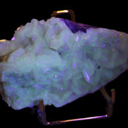 Calcite cluster UV reactive 80mm 114g Rocks and Things