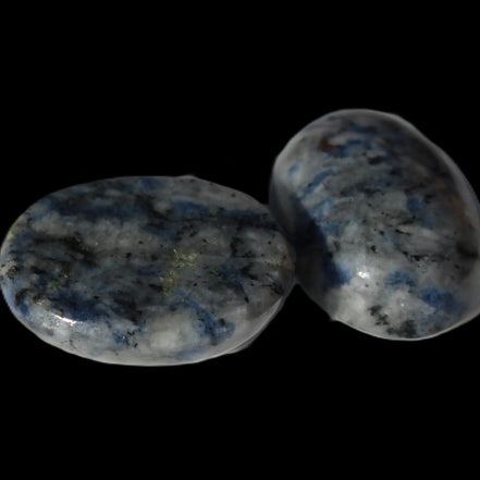 Sodalite 2 polished cabochons 13*17mm - 14*17mm 5.6/5.8g in sunshine - Rocks and Things Store